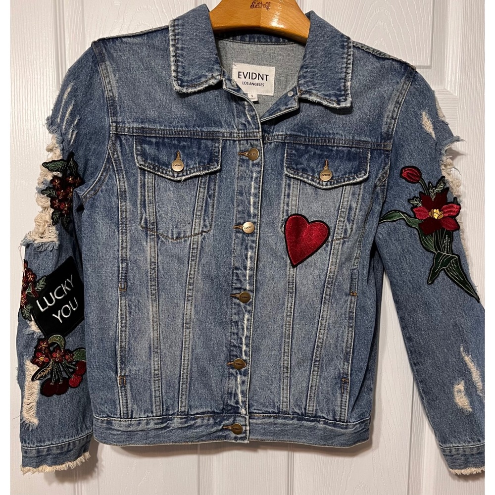 EVIDNT Los Angeles Distressed Denim Jacket Embroidered Heart Floral Patches S